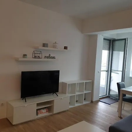 Apartman Aprent *